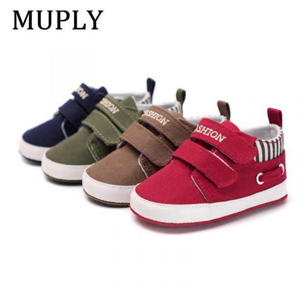 Bébé bébé garçon fille chaussures semelle souple toile solide chaussures pour nouveau-nés enfant en bas âge berceau mocassins 4 couleurs disponibles