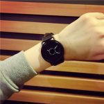 Chaude Simple mode coréenne amoureux Couple montre à Quartz en cuir horloge hommes femmes montres personnalité étudiant montres décontractée TC21