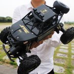 4WD RC monstre camion tout-terrain véhicule 2.4G télécommande Buggy chenille voiture chaude