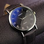 Mode hommes montre affaires montre à Quartz en cuir montre-bracelet marque décontracté chiffres romains montre horloge