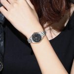 WWOOR chaude mode amoureux montres hommes femmes affaires étanche horloge argent acier hommes montres décontracté dames Quartz montre-bracelet