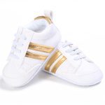 2020 bébé chaussures nouveau-né garçons filles deux rayé premiers marcheurs enfants en bas âge à lacets en cuir PU semelles souples baskets 0-18 mois