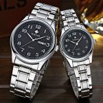 WWOOR chaude mode amoureux montres hommes femmes affaires étanche horloge argent acier hommes montres décontracté dames Quartz montre-bracelet