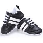 2020 bébé chaussures nouveau-né garçons filles deux rayé premiers marcheurs enfants en bas âge à lacets en cuir PU semelles souples baskets 0-18 mois