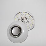 2018 E27 sans fil Bluetooth 12 W enceinte LED ampoule haut-parleur coloré musique jouant et éclairage avec 24 touches IR télécommande Contr