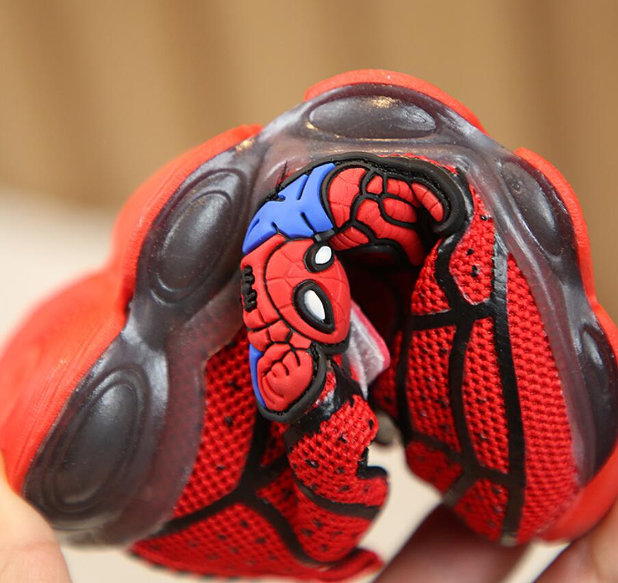 Sandales Lumineuses Spiderman Pour Garçons – Tailles 36 à 40 – Fonction Lumière, Confortables Pour L’été