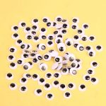 100 pièces Auto-adhésif Noir yeux mobiles pour bricolage Scrapbooking Artisanat Projets Art et Artisanat pour Enfants jouets pour tout-petits 2 Ans