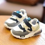 Chaussures de Sport pour enfants | Baskets antidérapantes, à filet, respirantes, à la mode, nouvelle collection automne et hiver, pour garçons et filles
