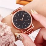 Femmes montre-bracelet dames de luxe haut de gamme montre à Quartz en acier inoxydable cadran lumineux mode nouveau loisirs Simple décontracté montre 2020J