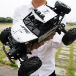 4WD RC monstre camion tout-terrain véhicule 2.4G télécommande Buggy chenille voiture chaude