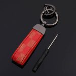 De luxe En Cuir Véritable Lanière Porte-clés Hommes Femmes Motif Carré Gunmetal Boucle De Clé De Voiture Porte-Anneau Bijoux Cadeau Chaveiro