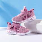 Enfants Maille Chaussures Décontractées Sneakers Fille D'été Pour Enfants Chaussures De Sport Enfants Chaussures Pour fille Chaussures Lumineuses Mignon Rose Chaussures Plates Automne