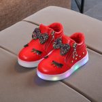 Baskets "Krasovki" à LED pour filles, taille 21 à 30, chaussures lumineuses, pour enfants, avec ruban de princesse