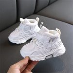 AOGT 2021 Automne Bébé Fille Garçon Enfant En Bas Âge Chaussures Bébé Décontracté Chaussures Chaussures Fond Mou Confortable Baskets Enfant Noir Blanc