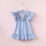 Robes assorties pour mère et fille, avec pompons, tenues similaires pour la famille, vêtements pour bébés et nourrissons