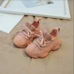 2021 nouveau Printemps/Automne Enfants Chaussures Enfant En Bas Âge Unisexe Garçons Filles Sneaker Maille Respirant Mode Décontracté Enfants Chaussures Personnaliser Logo