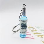 Porte-clés de bouteille de vin et de bière en résine, nouveauté mignonne, couleurs assorties pour femmes et hommes, sac de voiture, accessoires pendentif, cadeau de fête de mariage